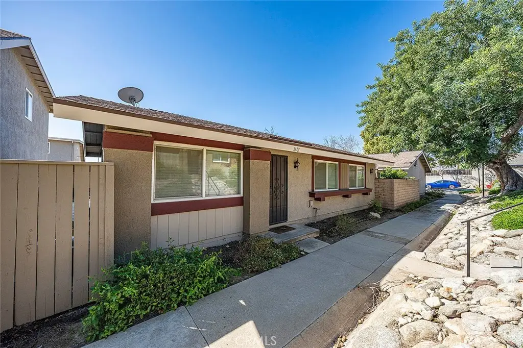 1672 Carmel W, Upland, CA 91784 - #1