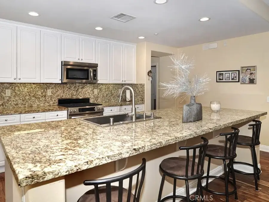135 Pathway, Irvine, CA 92618 - #3