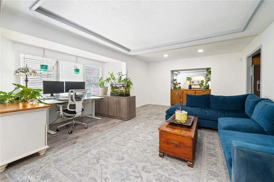 682 W Cheshire, Rialto, CA 92377 - #3