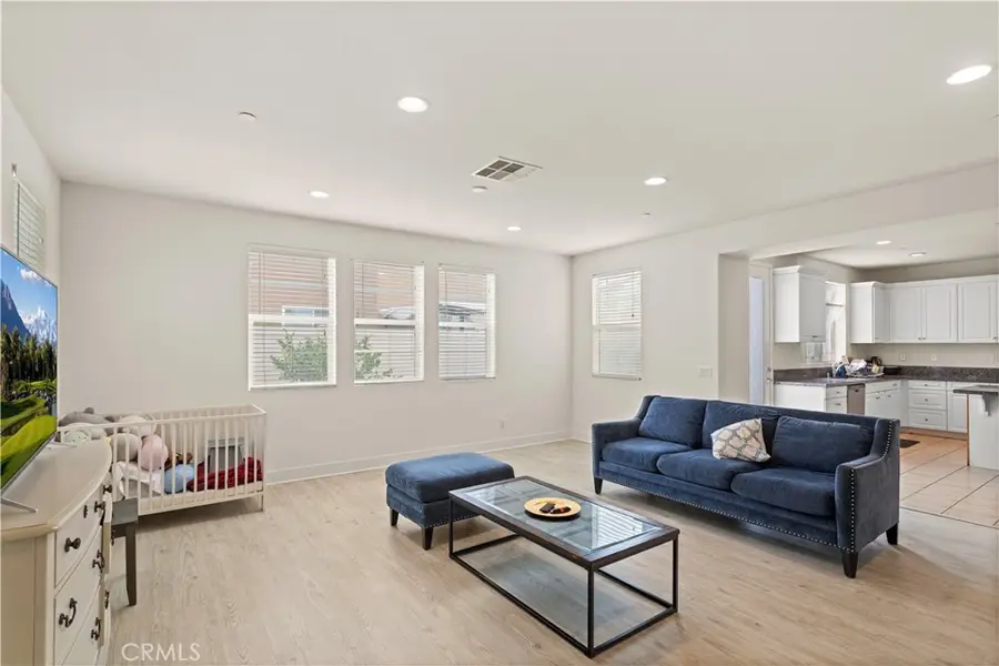 11591 Cantara, Chino, CA 91710 - #3