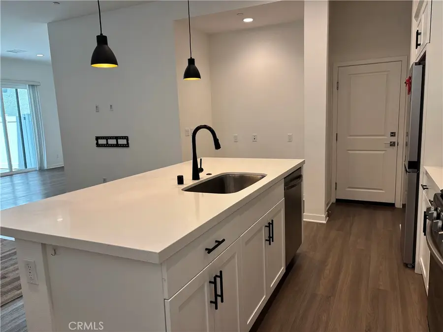 4466 S Forsyth Paseo, Ontario, CA 91762 - #3
