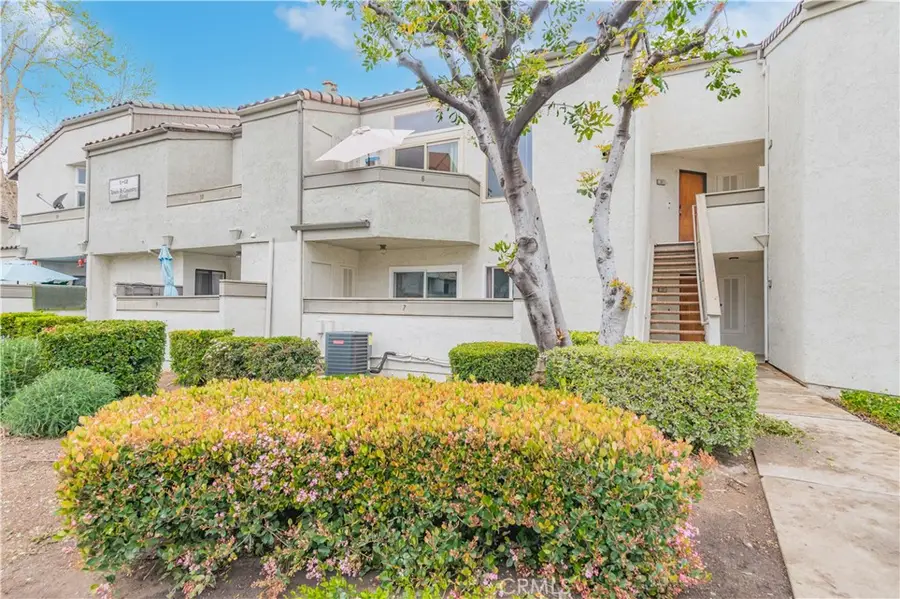 7 Town And Country, Pomona, CA 91766 - #2