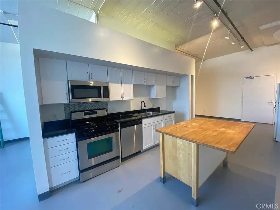 420 S San Pedro #306, Los Angeles, CA 90013 - #3
