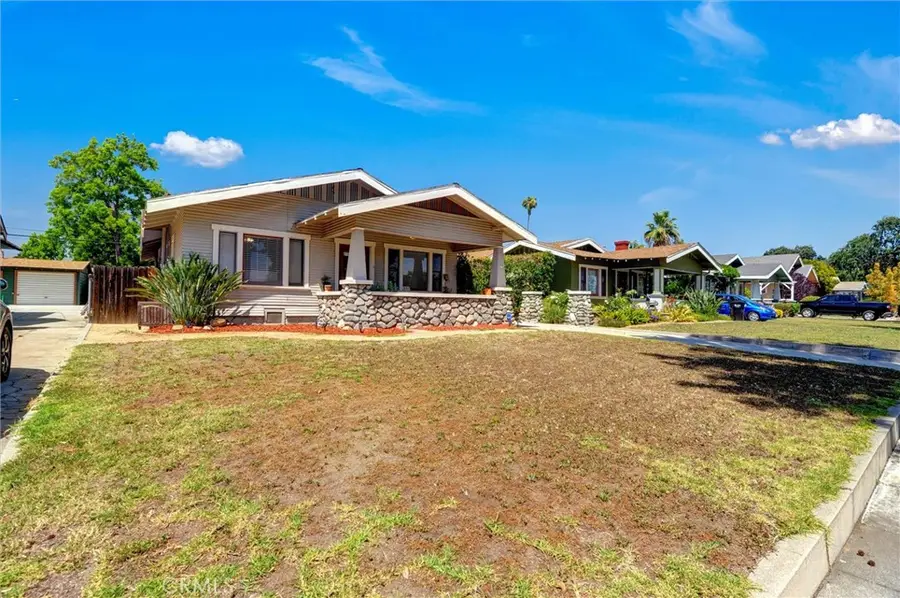 551 E Columbia, Pomona, CA 91767 - #3