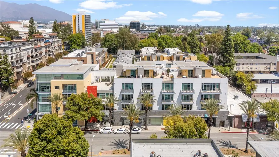 238 S Arroyo, Pasadena, CA 91105 - #2
