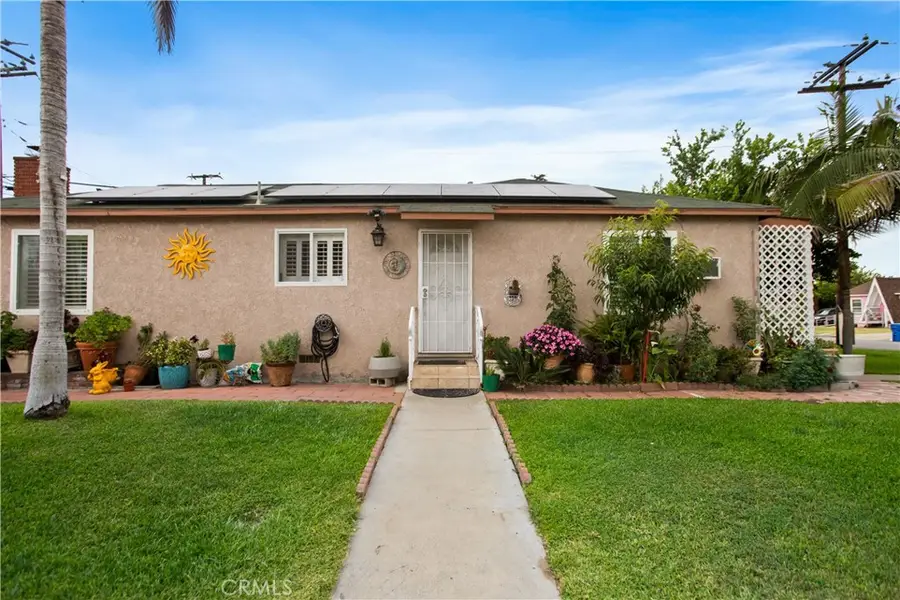 8802 Stamps, Downey, CA 90240 - #2