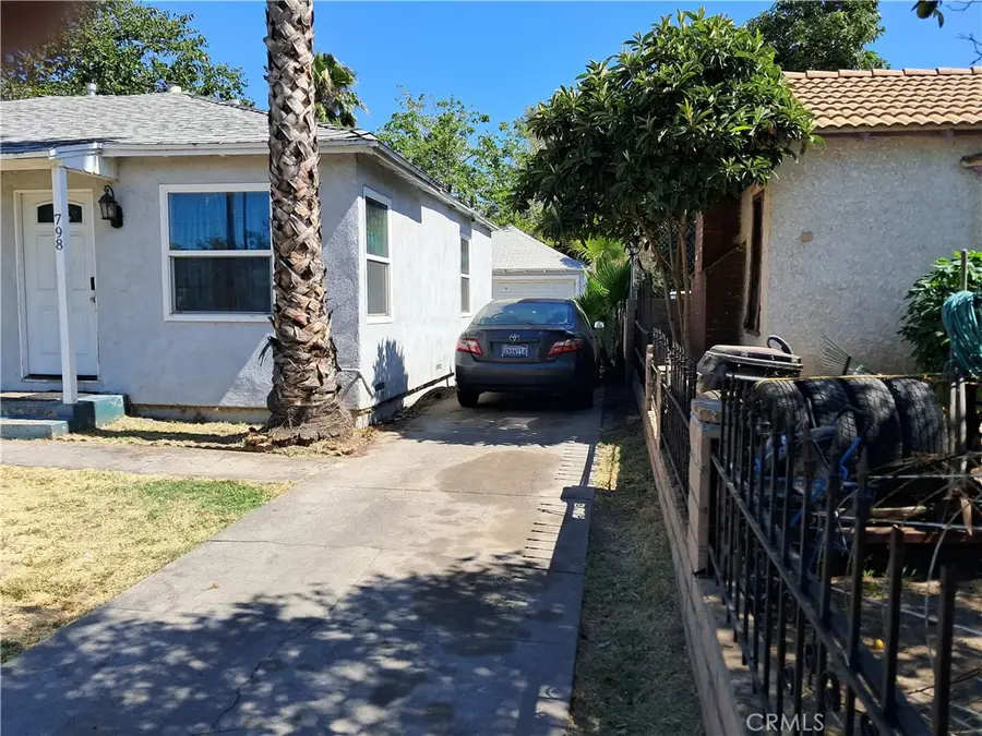 798 W Virginia, San Bernardino, CA 92405 - #2