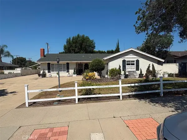 221 E Elwood, Glendora, CA 91741