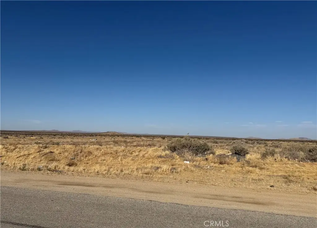 182 Avenue N6, Palmdale, CA 93591 - #1