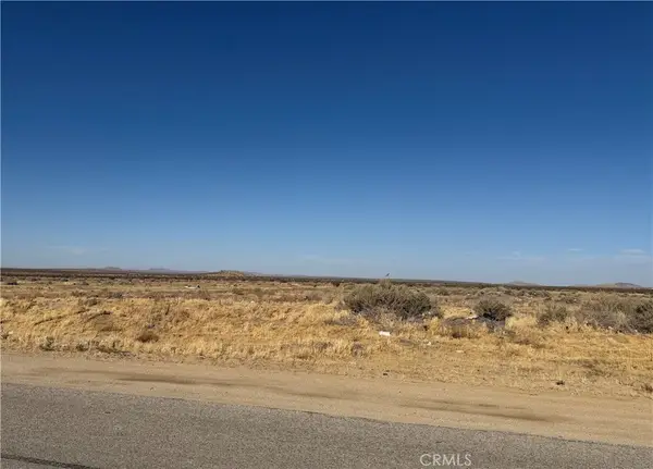 182 Avenue N6, Palmdale, CA 93591