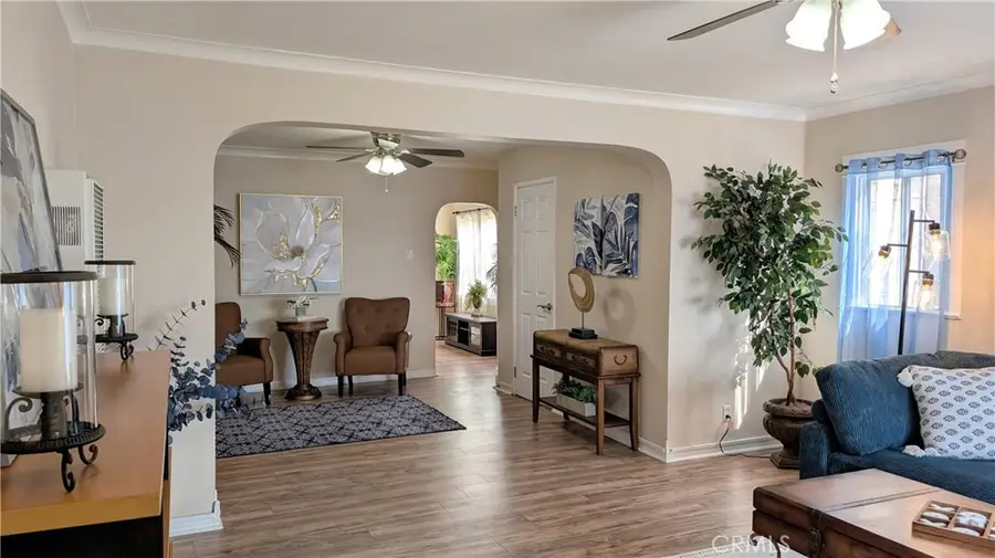 3854 Arlington Avenue, Los Angeles, CA 90008 - #3