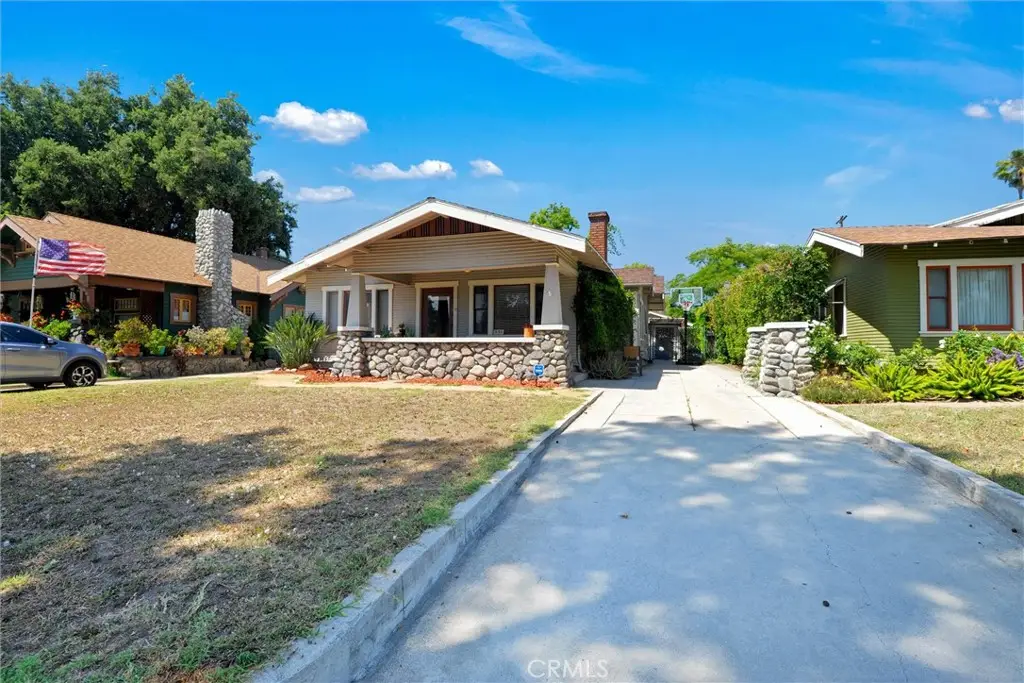 551 E Columbia, Pomona, CA 91767 - #1