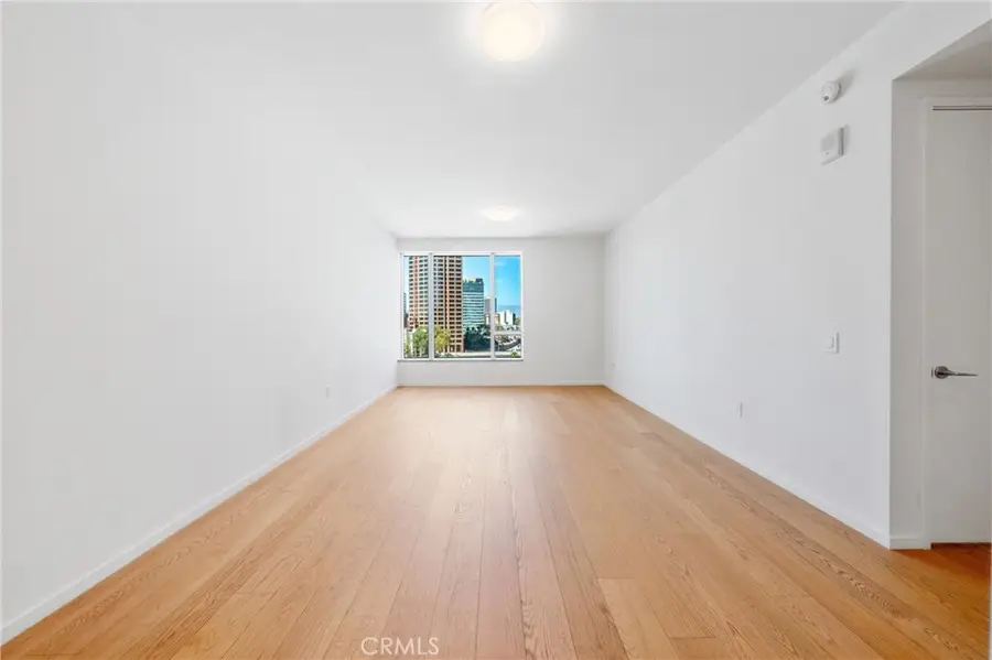 889 Francisco St #1210, Los Angeles, CA 90017 - #3
