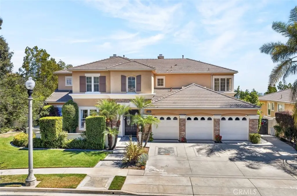 2420 Vista Del Sol, La Verne, CA 91750 - #1