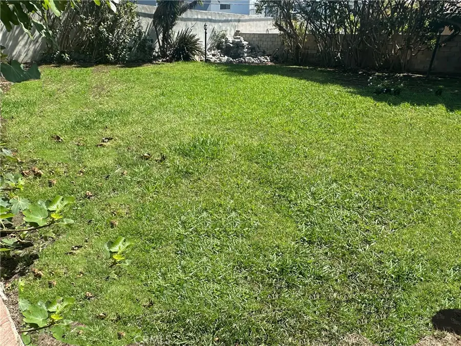 852 Towne, Costa Mesa, CA 92627 - #2