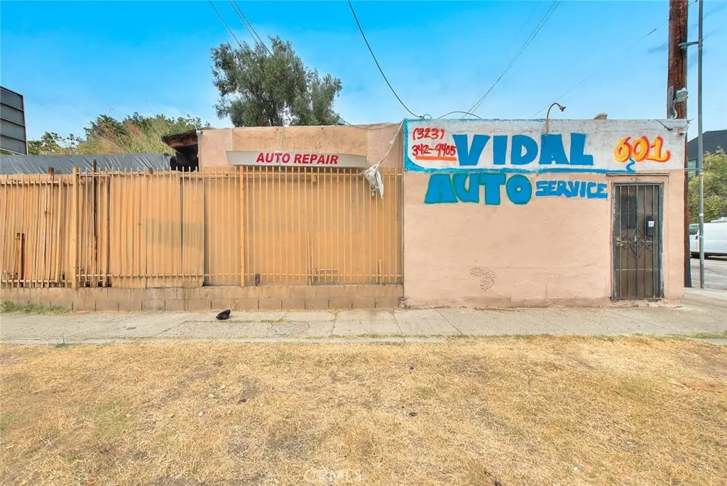 601 W Avenue 28, Los Angeles, CA 90065 - #1