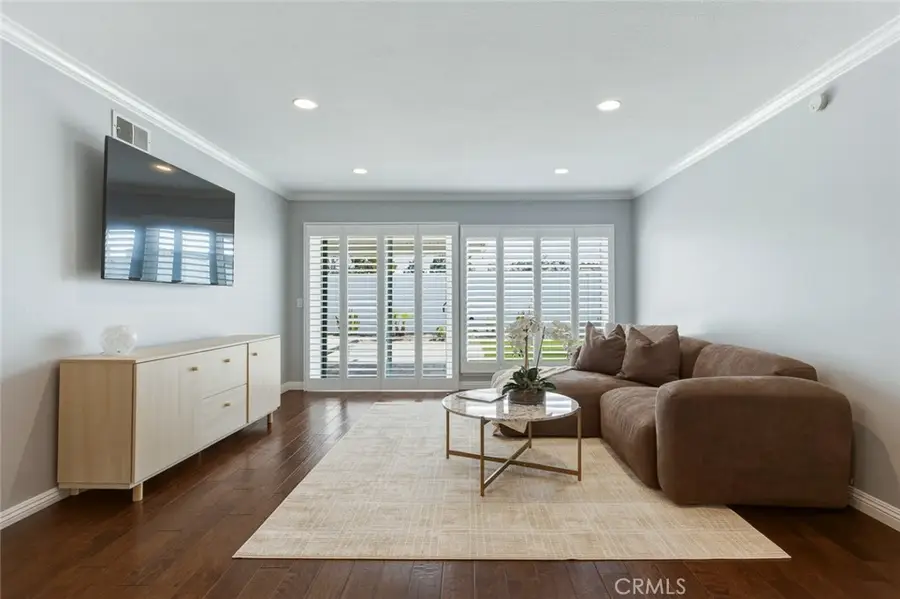 9952 Effingham, Huntington Beach, CA 92646 - #2