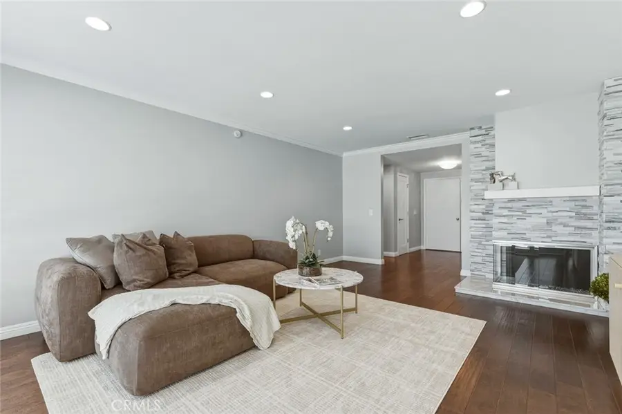 9952 Effingham, Huntington Beach, CA 92646 - #3