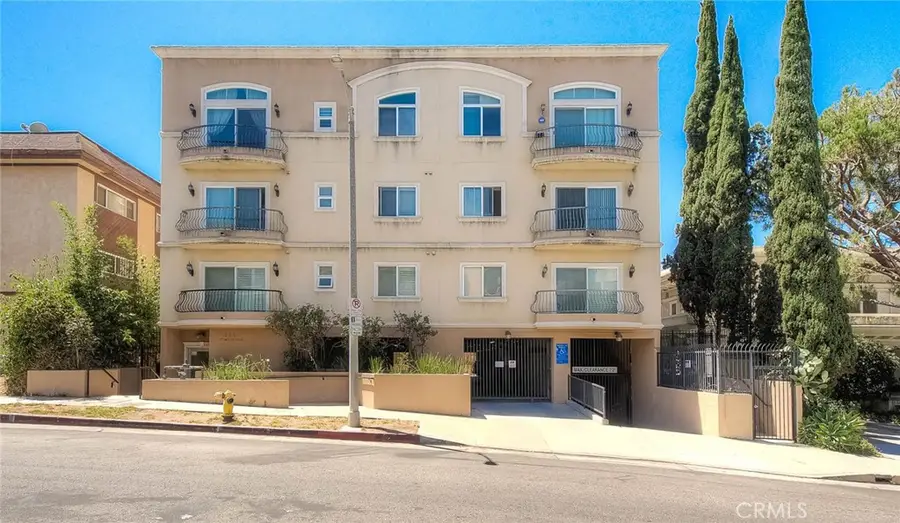 971 S St Andrews Place #101, Los Angeles, CA 90019 - #2