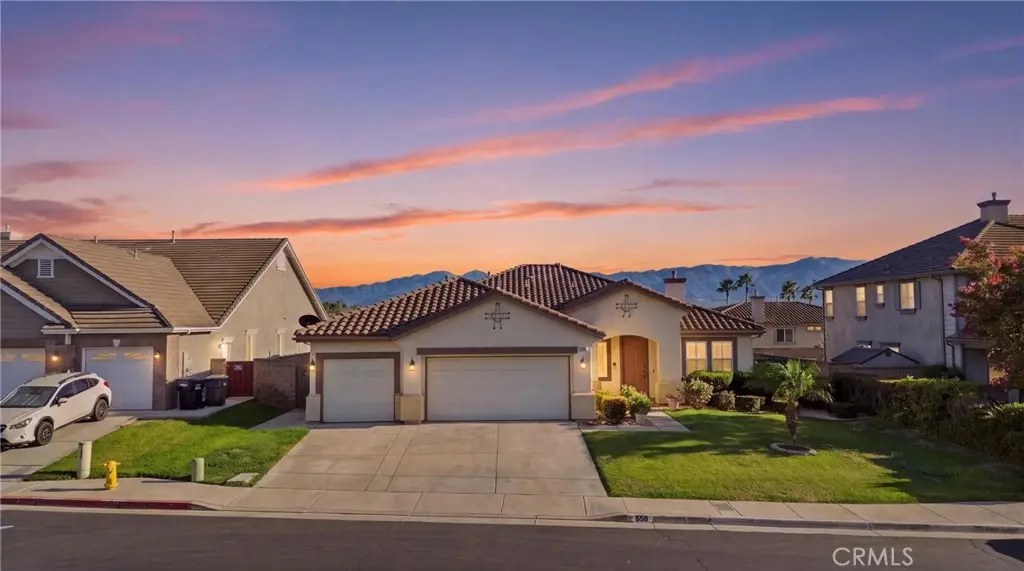 558 Calderone, Corona, CA 92879 - #1