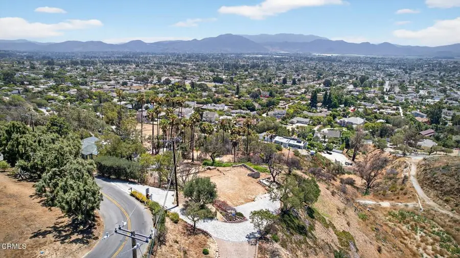 375 W Highland Drive, Camarillo, CA 93010 - #2