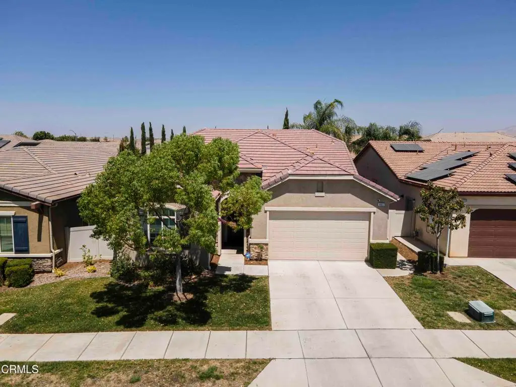 10022 Besancon Way, Bakersfield, CA 93306 - Image #1