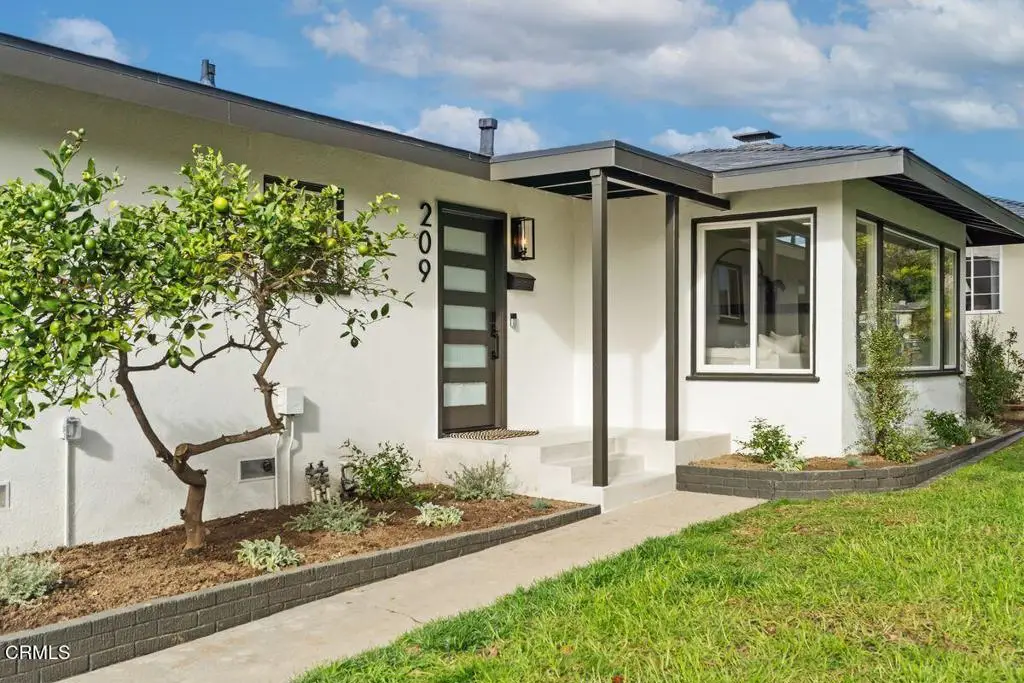 209 Dorothy Avenue, San Buenaventura Ventura, CA 93003 - Image #1