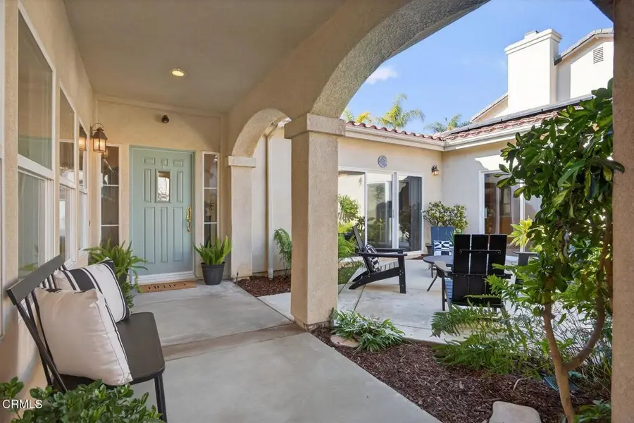 341 Roosevelt Avenue, San Buenaventura Ventura, CA 93003 - Image #2