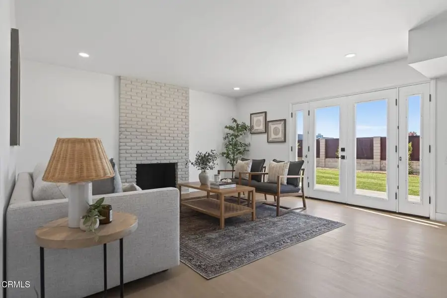 10005 Santee Court, San Buenaventura Ventura, CA 93004 - Image #2