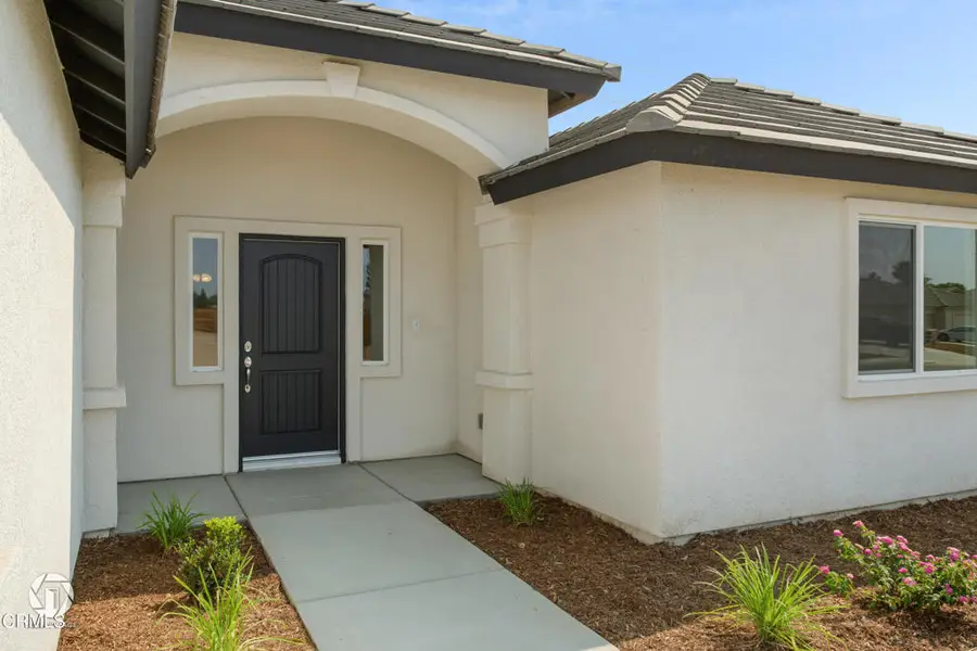 707 Sammy Way, Shafter, CA 93263 - #2