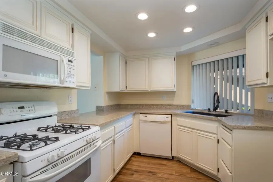 883 Murdoch Lane, San Buenaventura Ventura, CA 93003 - #3