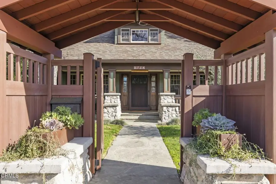 5728 Mammoth Avenue, Valley Glen, CA 91401 - Image #3