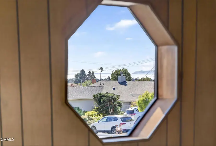 312 Regis Avenue, San Buenaventura Ventura, CA 93003 - #3