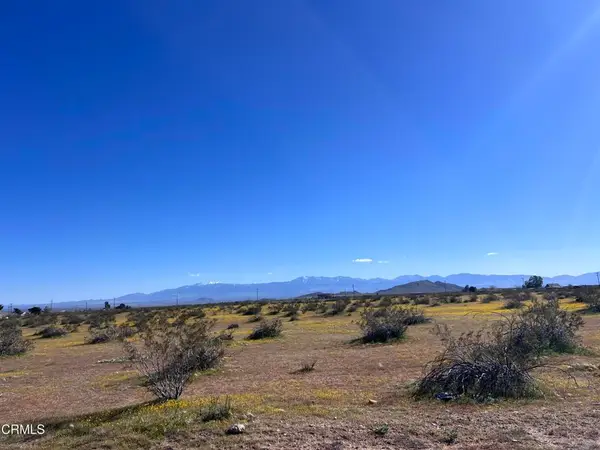 8 E 8, Hi Vista, CA 93535