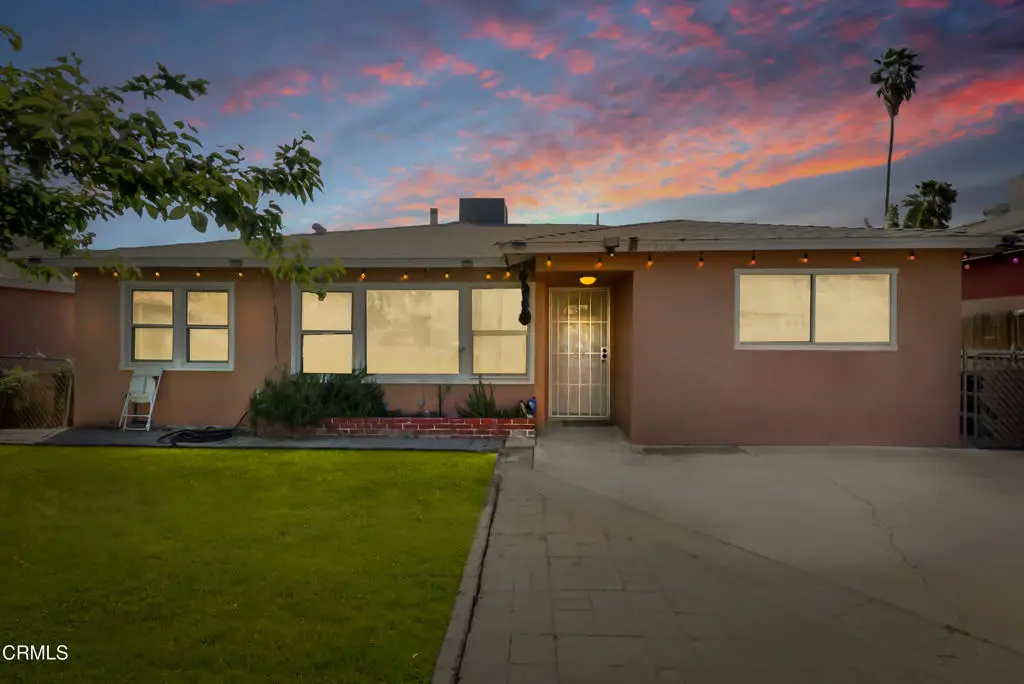 1318 Vale Street, Bakersfield, CA 93307 - #1