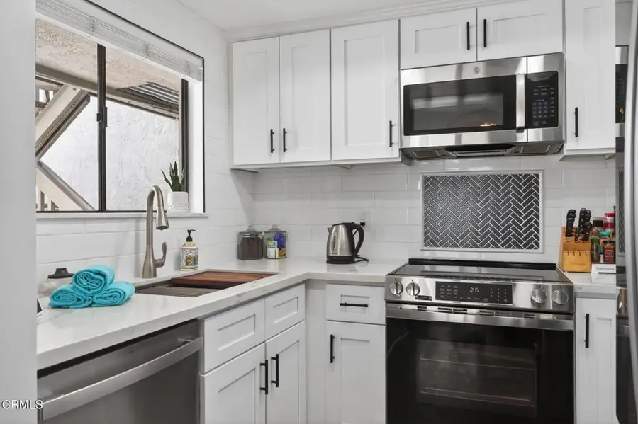 2955 Harbor Boulevard, Oxnard, CA 93035 - #2