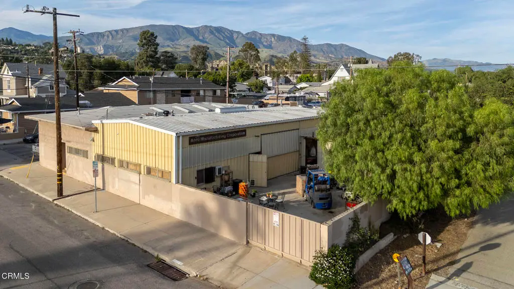 215 N 8th Street, Santa Paula, CA 93060 - #1