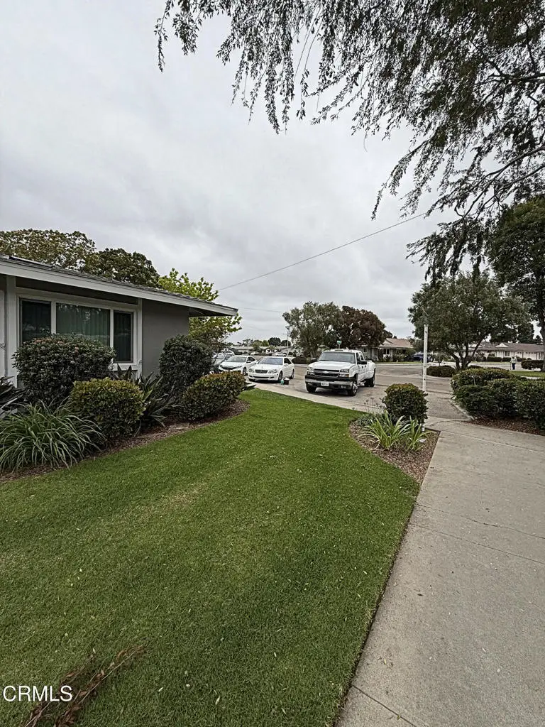 187 E Bowling Green, Port Hueneme, CA 93041 - #3