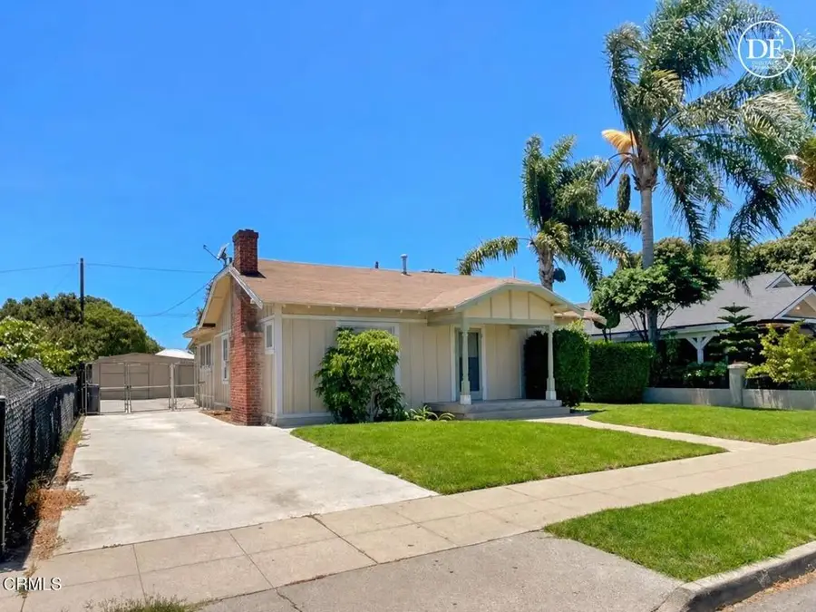228 N 5th Street, Santa Paula, CA 93060 - #3