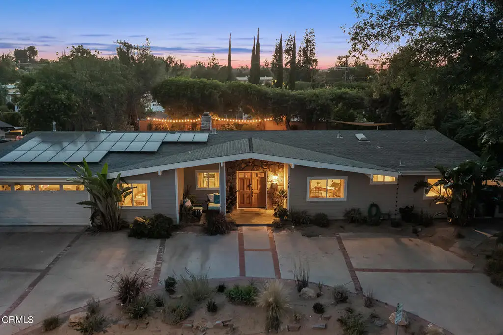5351 Dubois Avenue, Woodland Hills, CA 91367 - #1