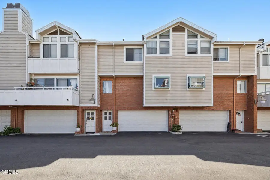 877 S B Street, Oxnard, CA 93030 - #2