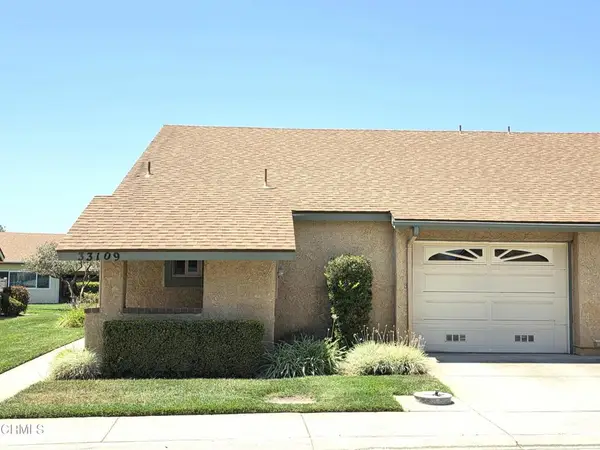 33109 Village 33, Camarillo, CA 93012