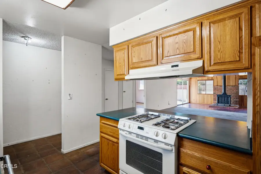 1857 Potomac Avenue, San Buenaventura Ventura, CA 93004 - #3