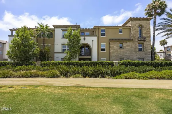 208 Riverdale Court #702, Camarillo, CA 93012
