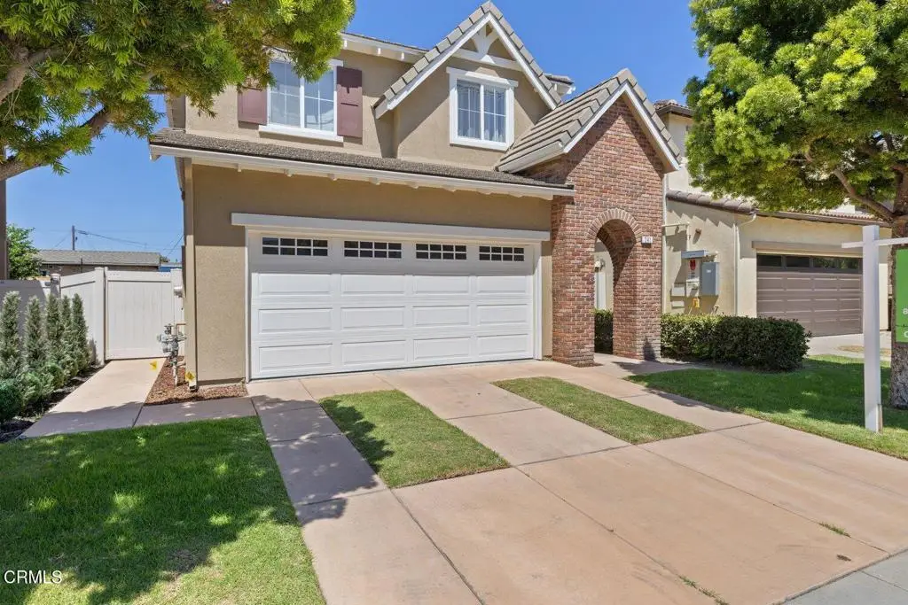 241 Bishop Way, Oxnard, CA 93033 - #1
