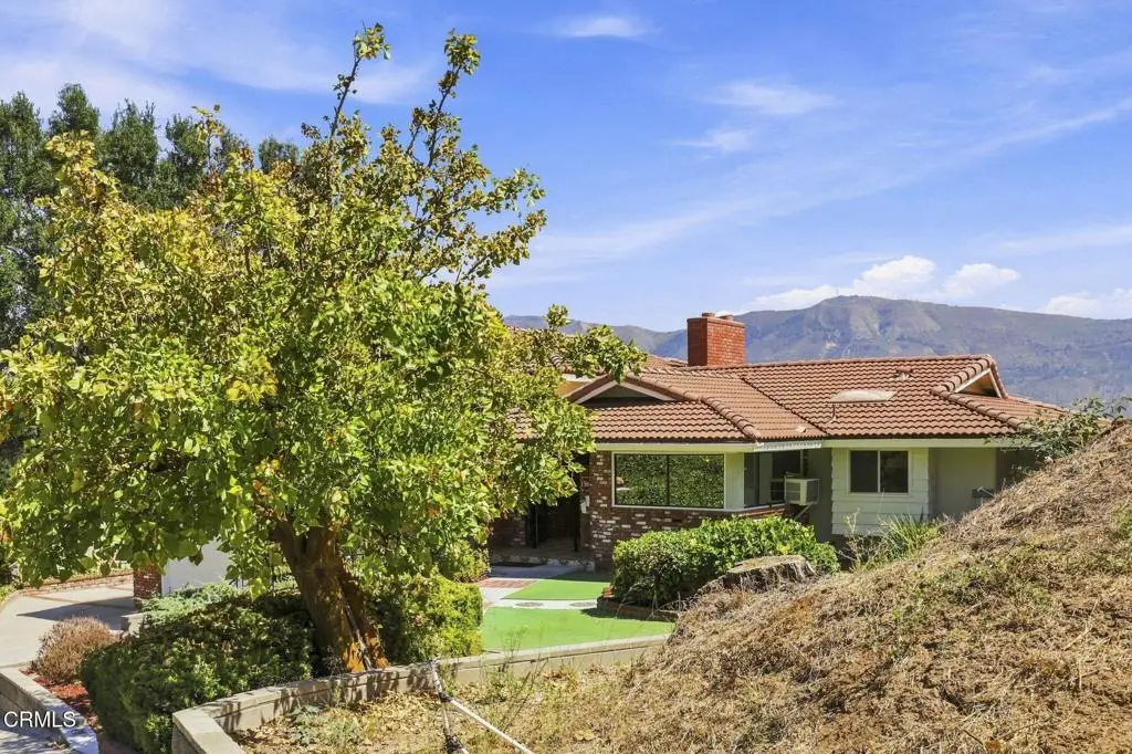 560 N 6th Street, Santa Paula, CA 93060 - #1
