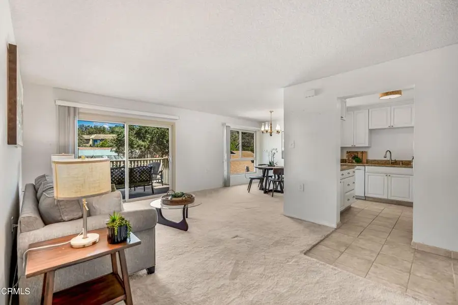 824 Pinetree Circle #31, Thousand Oaks, CA 91360 - #3