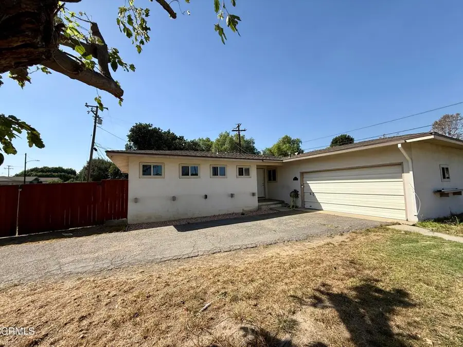 124 Moultrie Place, Santa Paula, CA 93060 - #2