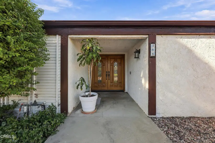 388 E Gainsborough Road, Thousand Oaks, CA 91360 - #3