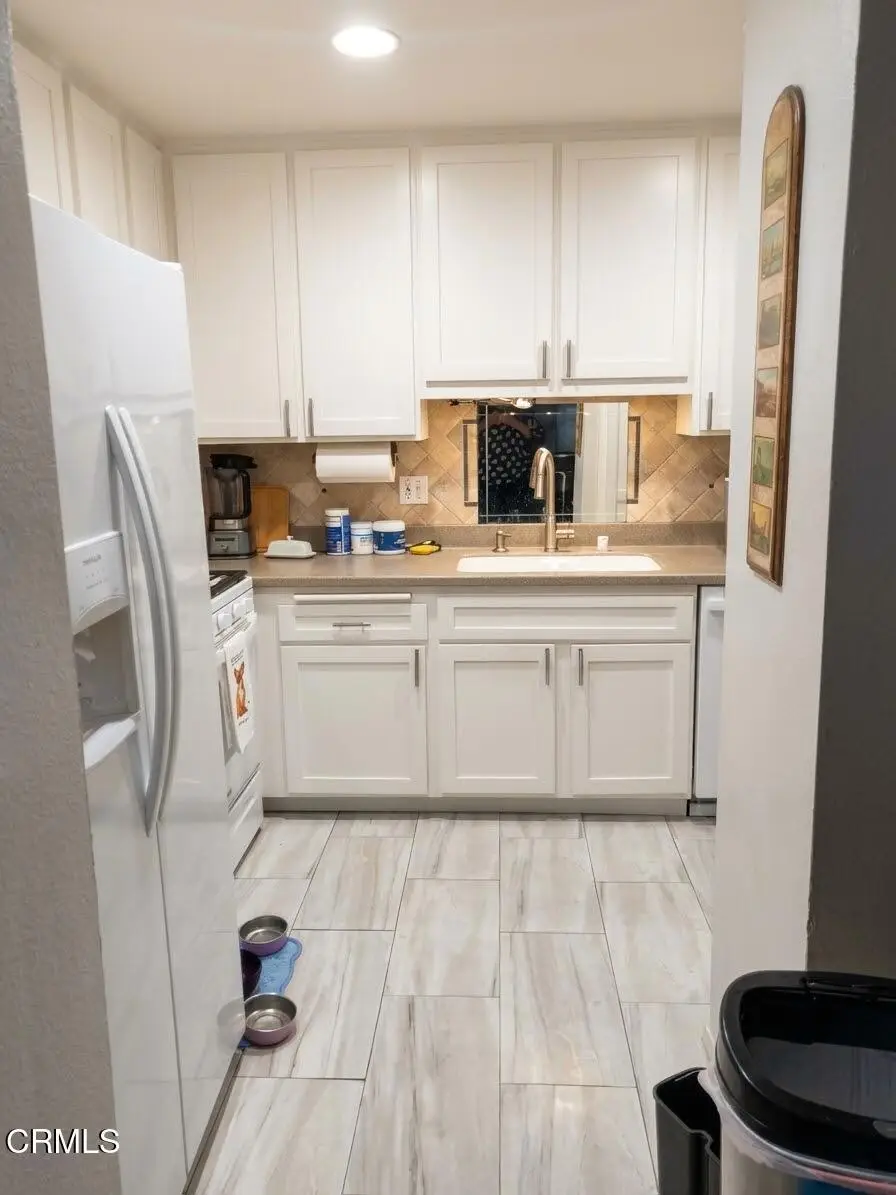1364 San Simeon Court #4, San Buenaventura Ventura, CA 93003 - #3